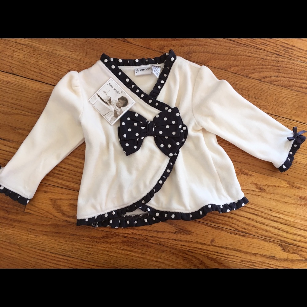 Baby girls 6-9mo top!